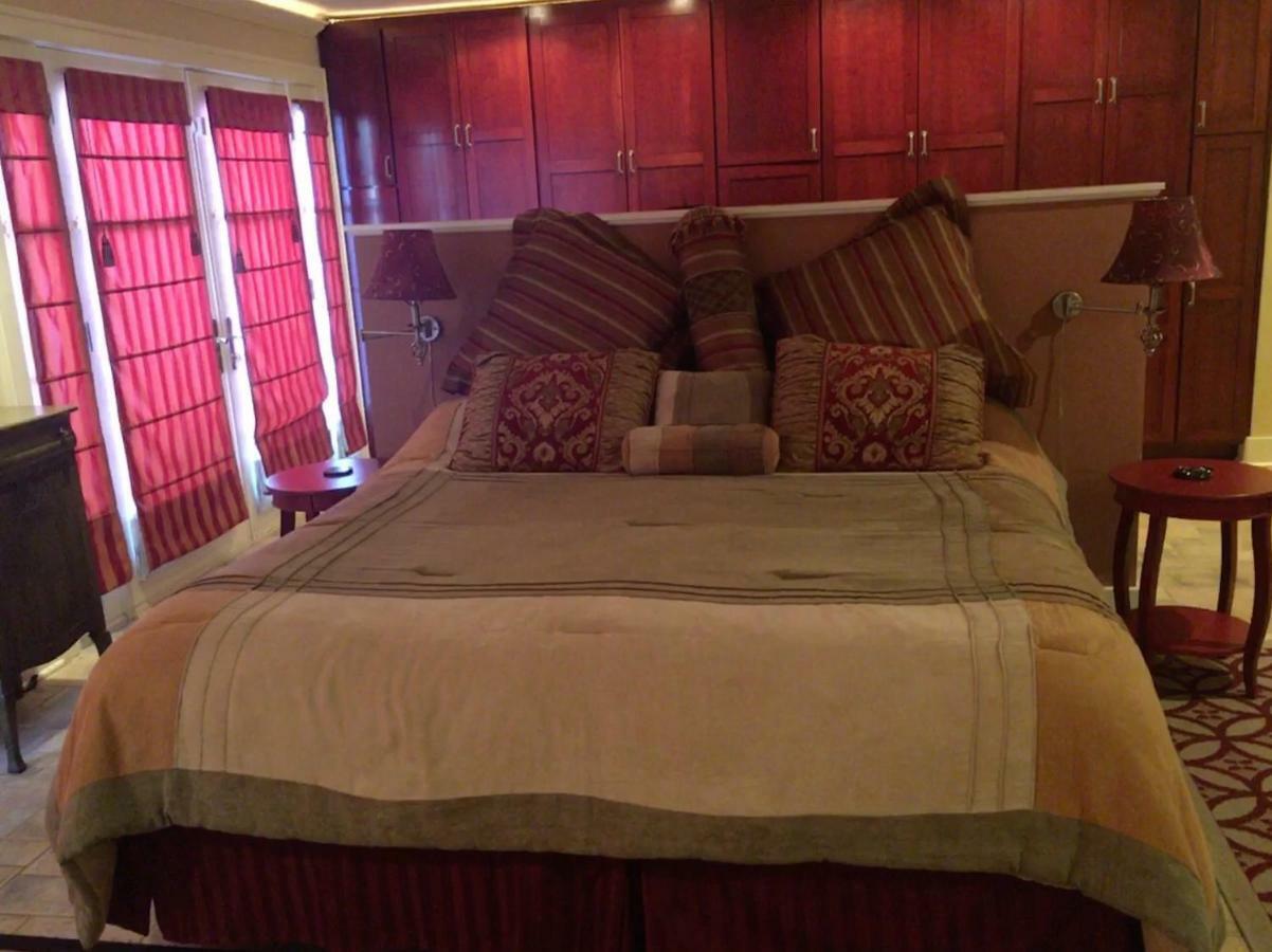 The Villa Bed & Breakfast (Adults Only) Tacoma Rum bild