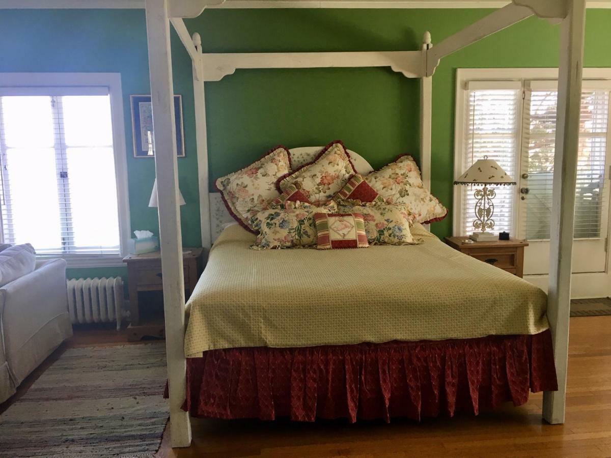 The Villa Bed & Breakfast (Adults Only) Tacoma Rum bild