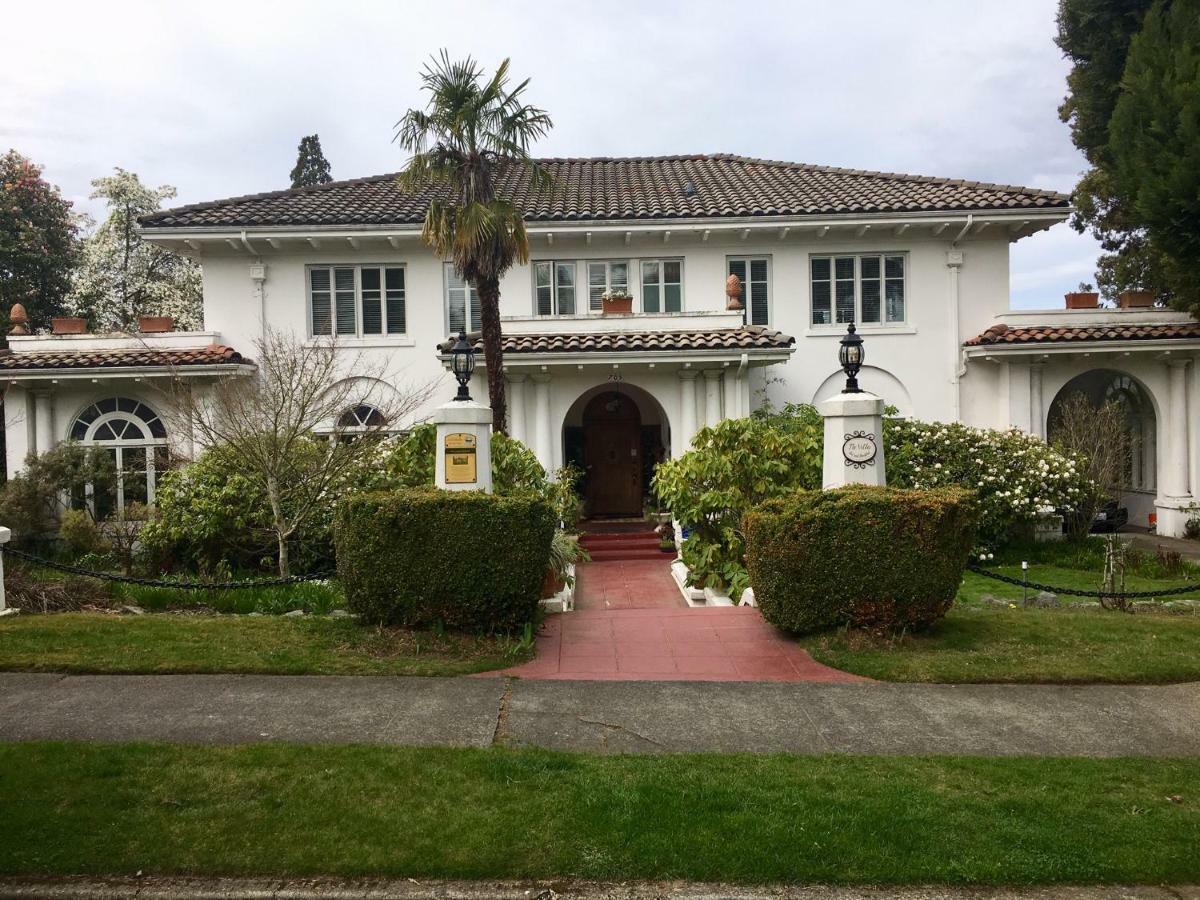 The Villa Bed & Breakfast (Adults Only) Tacoma Exteriör bild