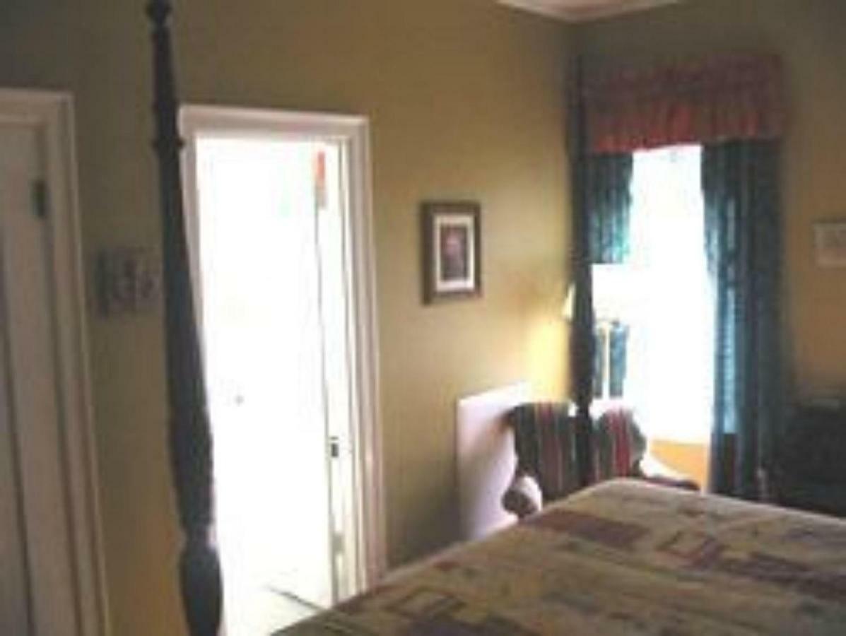 The Villa Bed & Breakfast (Adults Only) Tacoma Exteriör bild